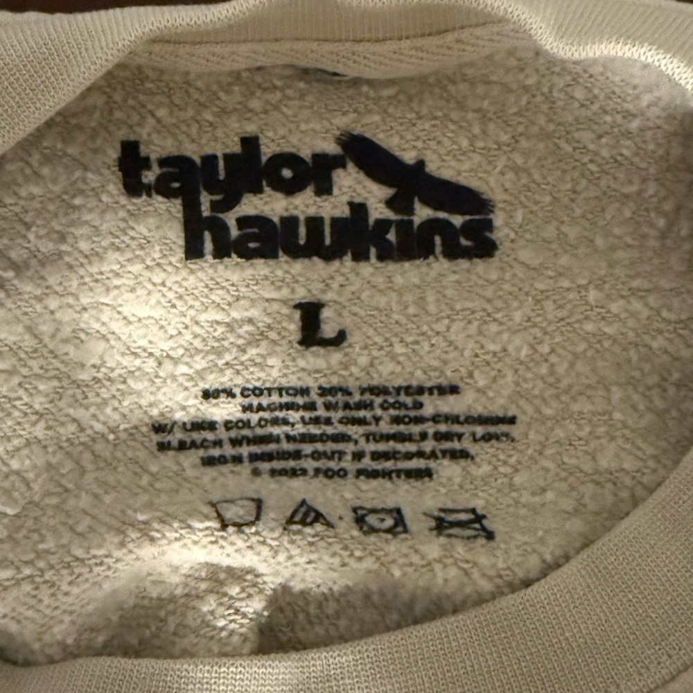 Taylor Hawkins Cream Sweatshirt - Picture 5 of 5